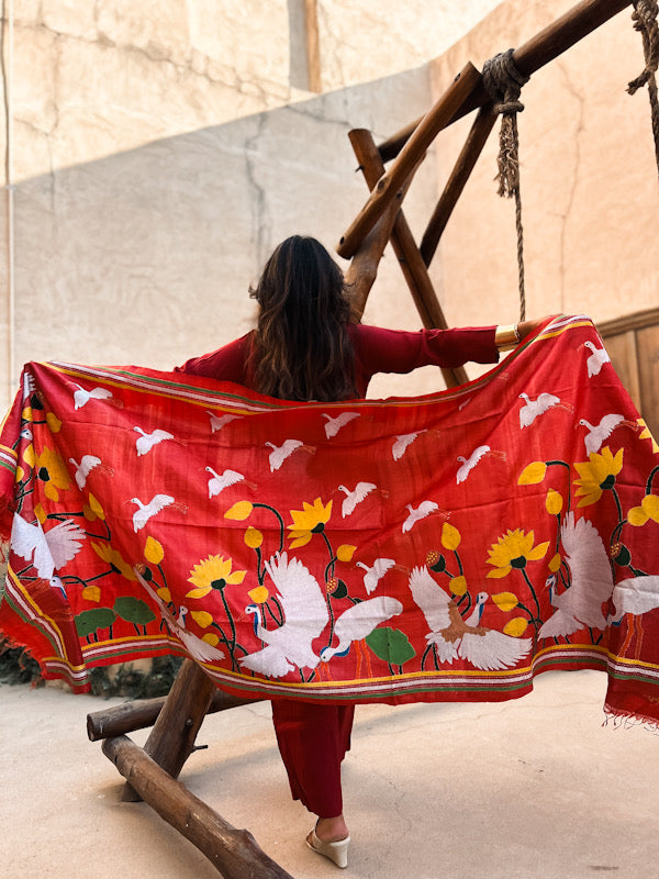 Poppies & Cranes: Rouge