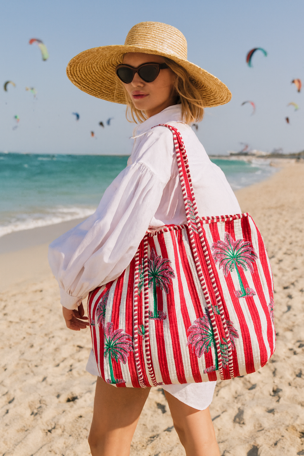 Palm Mirage Tote